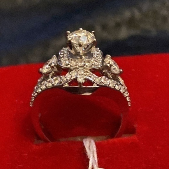 Final price exclusive Dimond Ring Paris wedding engagement anniversary proposal - Picture 2 of 10